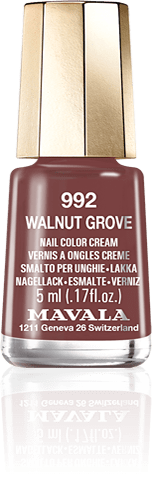 Walnut Grove — A powerful black brown, like the wood of a centenary walnut from the Great Plains 