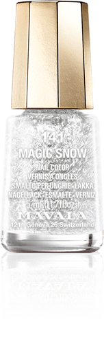Magic Snow — An enchanted frosty winter's day